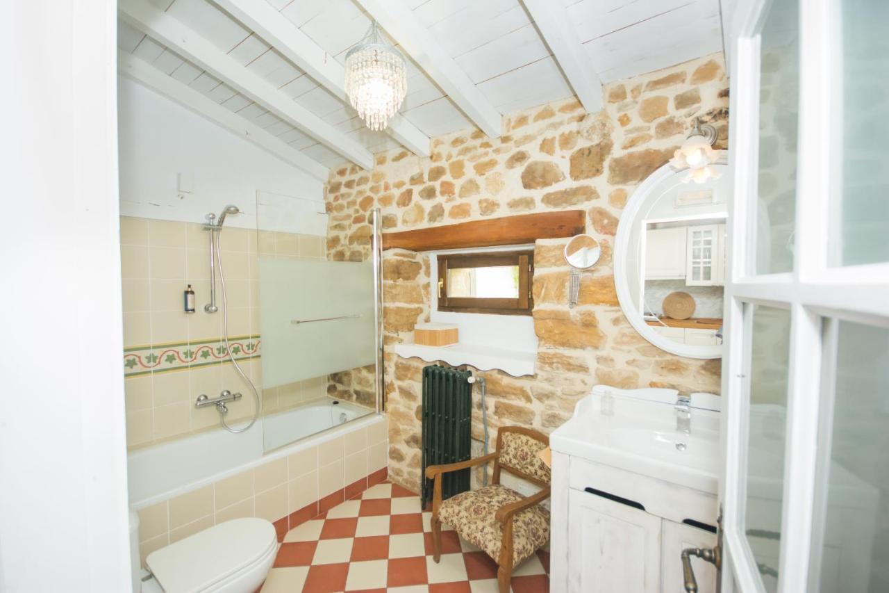 La Gandara Guest House Crespo Ngoại thất bức ảnh